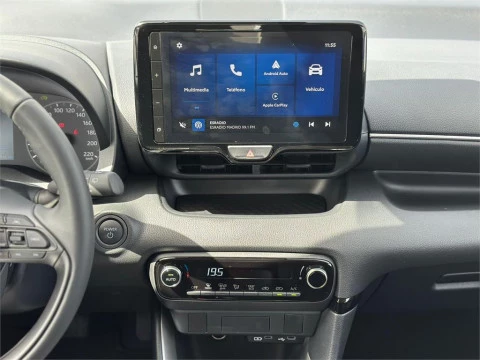 Toyota Yaris ACTIVE PLUS