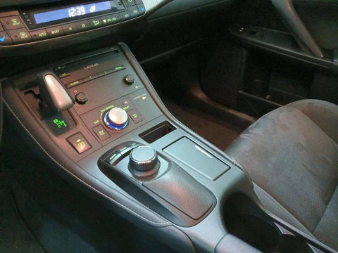 Lexus CT 1.8 200h Business