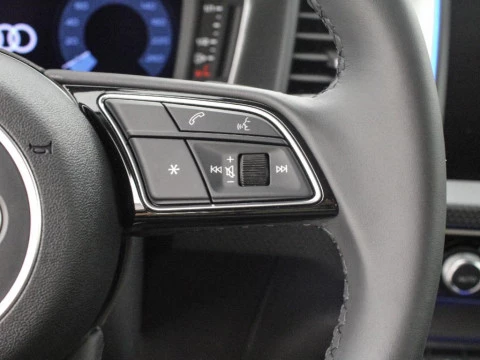 Audi A1 AUDI A1 SPORTBACK ADRENALIN EDITION 30 TFSI 85(116) KW(CV) S TRONIC