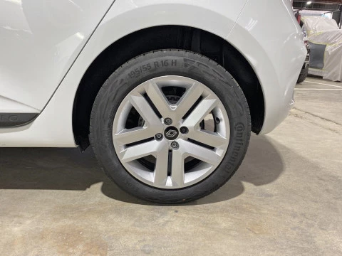 Renault Clio Evolution dCi 100 (74kw)