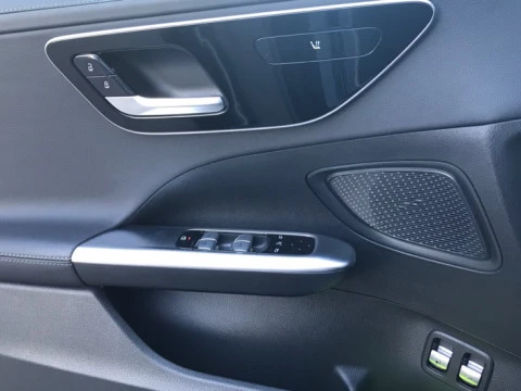 Mercedes-Benz Clase C  300 e