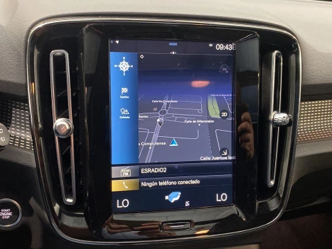 Volvo XC40 1.5 T5 RECHARGE R-DESIGN DCT 5P