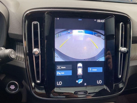 Volvo XC40 1.5 T5 RECHARGE R-DESIGN DCT 5P