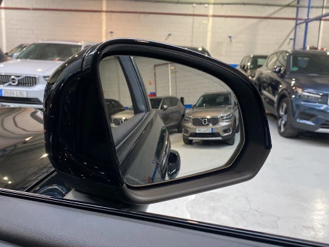 Volvo XC40 1.5 T5 RECHARGE R-DESIGN DCT 5P