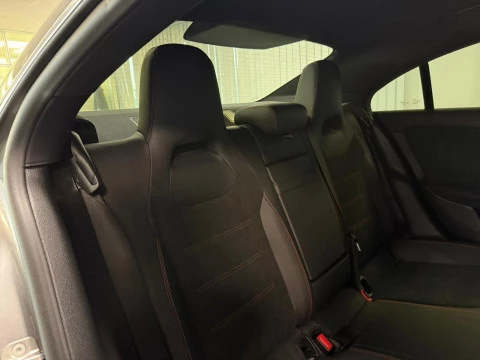 Mercedes-Benz CLA CLA 200 D DCT