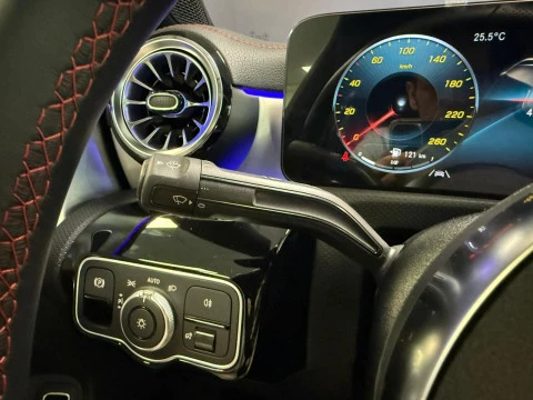 Mercedes-Benz CLA CLA 200 D DCT