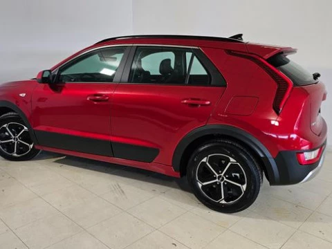 Kia Niro 1.6 GDi HEV 102kW (139CV) Concept