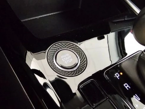 Kia Niro 1.6 GDi HEV 102kW (139CV) Concept