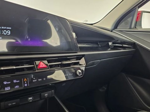 Kia Niro 1.6 GDi HEV 102kW (139CV) Concept