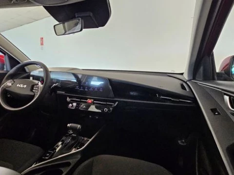 Kia Niro 1.6 GDi HEV 102kW (139CV) Concept