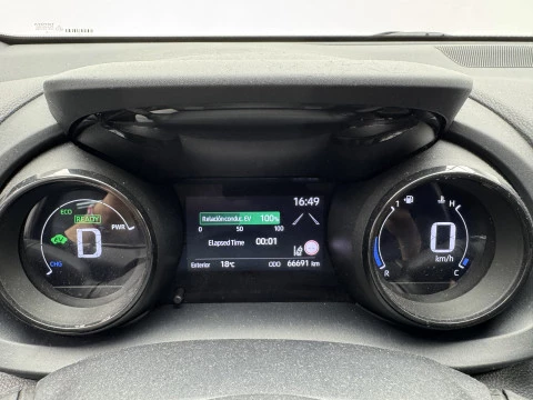 Toyota Yaris 1.5 120H Style