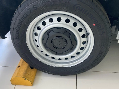 Renault Kangoo Furgón Kangoo Furgon L1 2 plazas 95cv