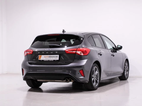 Ford Focus 1.0 Ecoboost MHEV 92kW ST-Line