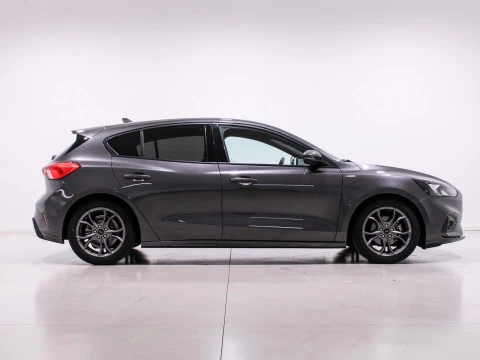 Ford Focus 1.0 Ecoboost MHEV 92kW ST-Line