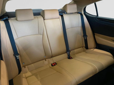 Lexus ES 2.5 300h Premium