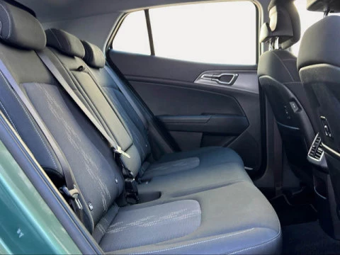 Kia Sportage 1.6 CRDi MHEV Drive 4x2 100 kW (136 CV)