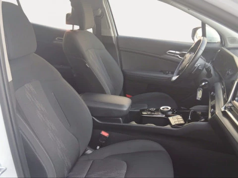 Kia Sportage 1.6 T-GDi HEV Drive 4x2 158 kW (215 CV)