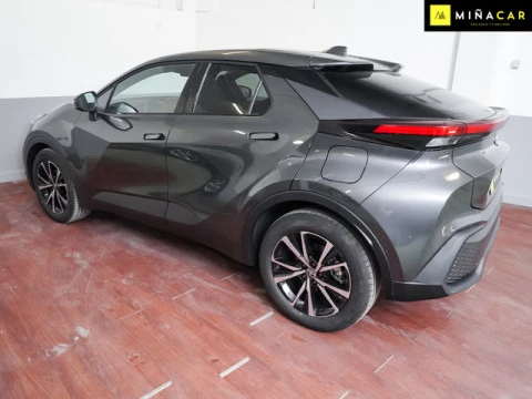 Toyota C-HR 1.8 Advance Hybrid 103 kW (140 CV)
