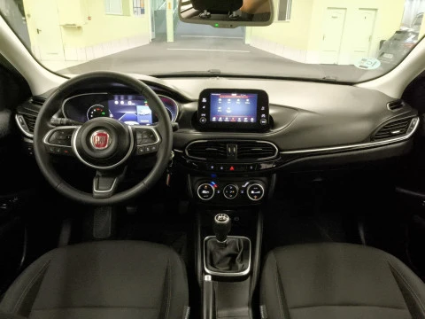 Fiat Tipo 1.0 Cross 73 kW (100 CV)
