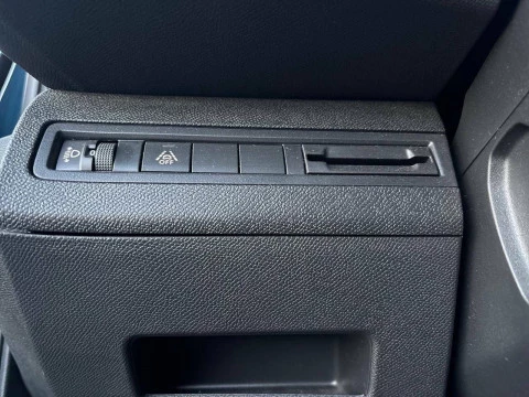 Peugeot 3008 1.5 BlueHDi 96kW (130CV) S&S Allure Pack