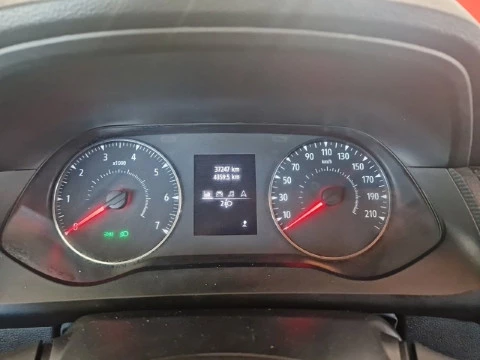 Renault Kangoo Furgón L1 1.5 Blue dCi 70kW Ábr. Sésamo por Ren