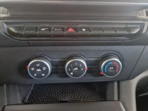 Renault Kangoo Furgón L1 1.5 Blue dCi 70kW Ábr. Sésamo por Ren