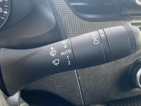 Renault Kangoo Furgón L1 1.5 Blue dCi 70kW Ábr. Sésamo por Ren