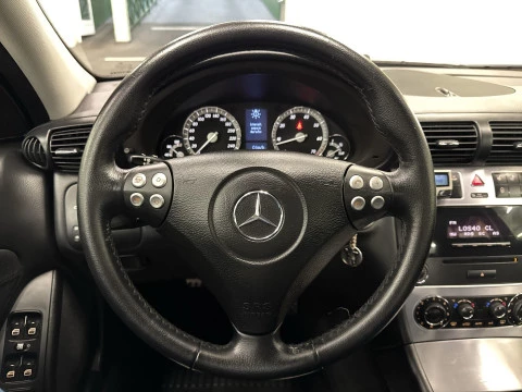 Mercedes-Benz Clase C C 180 K Sport Edition 105 kW (143 CV)