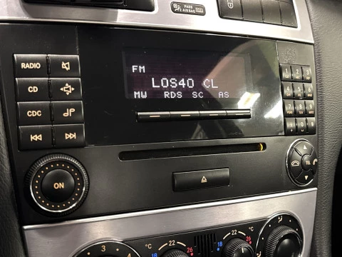 Mercedes-Benz Clase C C 180 K Sport Edition 105 kW (143 CV)