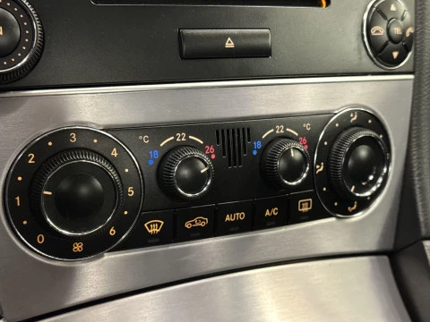 Mercedes-Benz Clase C C 180 K Sport Edition 105 kW (143 CV)