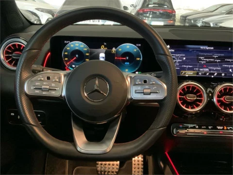 Mercedes-Benz EQB EQB 300 4MATIC