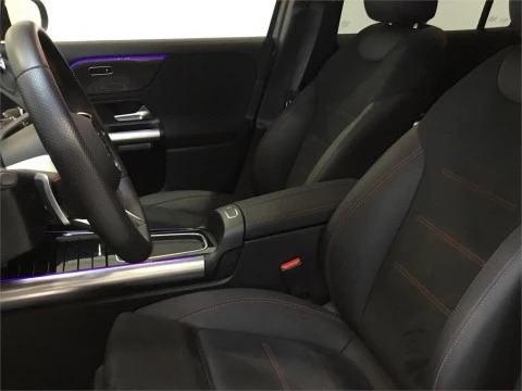 Mercedes-Benz GLA 200 D