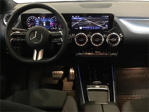 Mercedes-Benz GLA 200 D