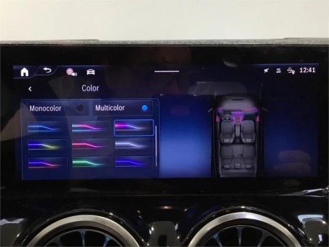 Mercedes-Benz GLA 200 D