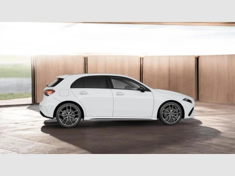 Mercedes-Benz Clase A A 250 e con tecnologia hibrida EQ