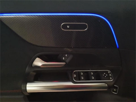 Mercedes-Benz GLA 200 D