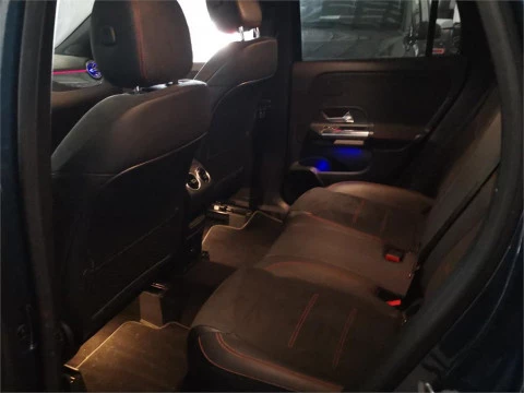 Mercedes-Benz GLA 200 D