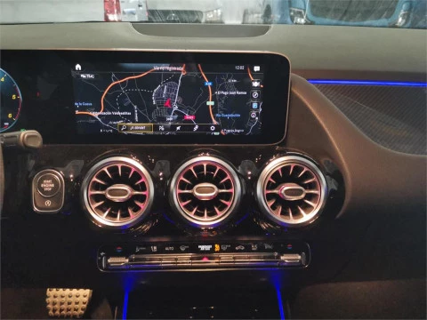 Mercedes-Benz GLA 200 D