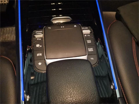 Mercedes-Benz GLA 200 D