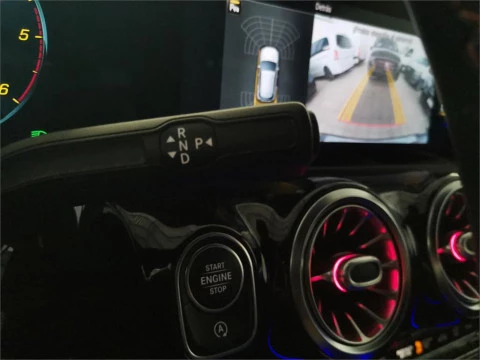 Mercedes-Benz GLA 200 D