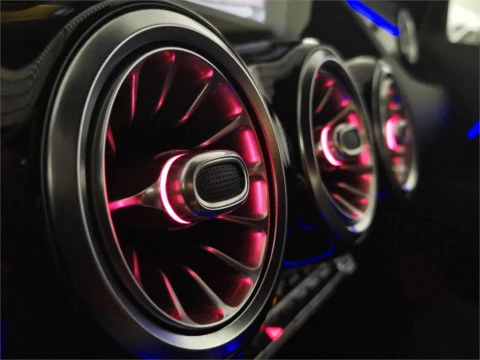 Mercedes-Benz GLA 200 D