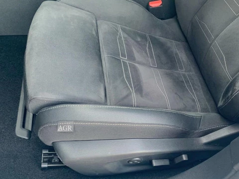 Opel Astra 5P Electric GS 54kWh 156 CV (115kW) Opel Astra 5P Electric GS 54kWh 156 CV (115kW)