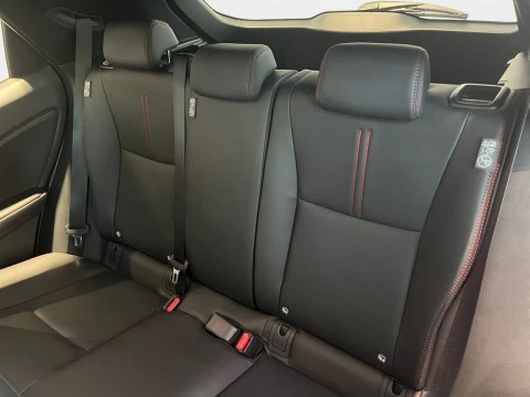 Lexus LBX 1.5 136cv HEV Elegant