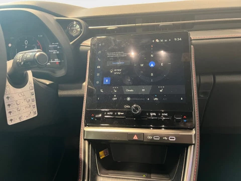 Lexus LBX 1.5 136cv HEV Elegant