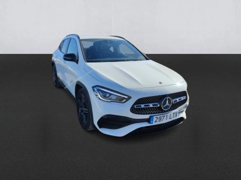 Mercedes-Benz GLA GLA 200 D