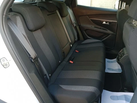 Peugeot 3008 1.5 BlueHDi 96kW (130CV) S&S Active Pack