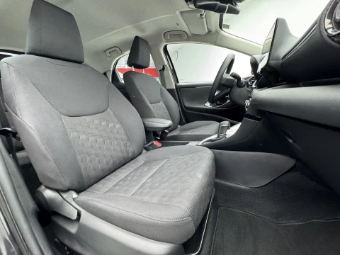 Toyota Yaris 1.5 120H Active Plus