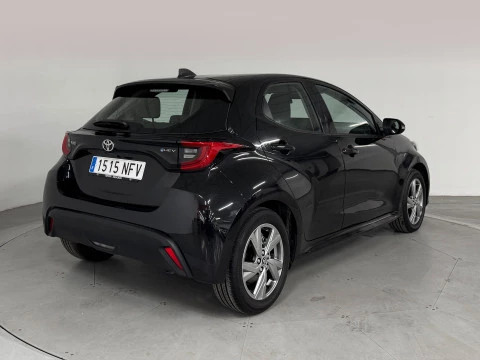 Toyota Yaris 1.5 120H Active Plus