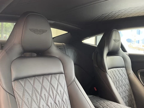 Aston Martin DB12 4.0 V8 Auto