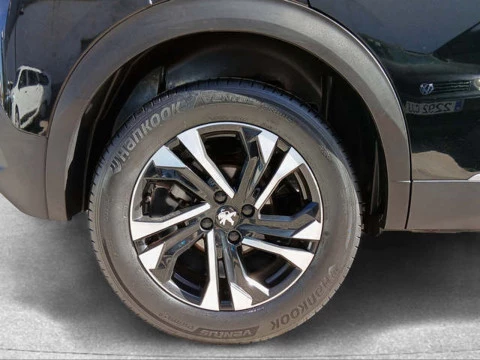 Peugeot 2008 PureTech 130 S&S Allure EAT8 96 kW (130 CV)